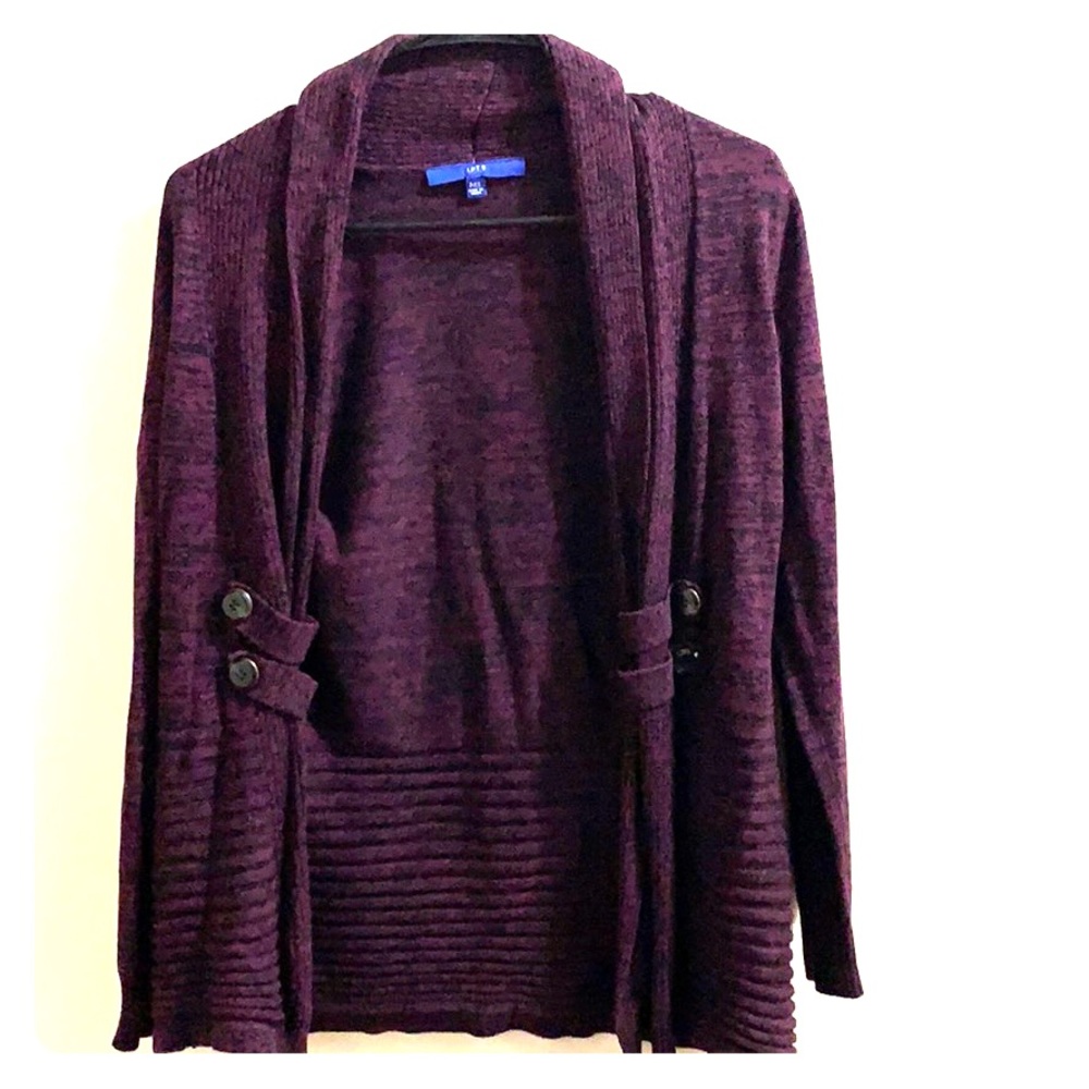Sweater/Cardigan